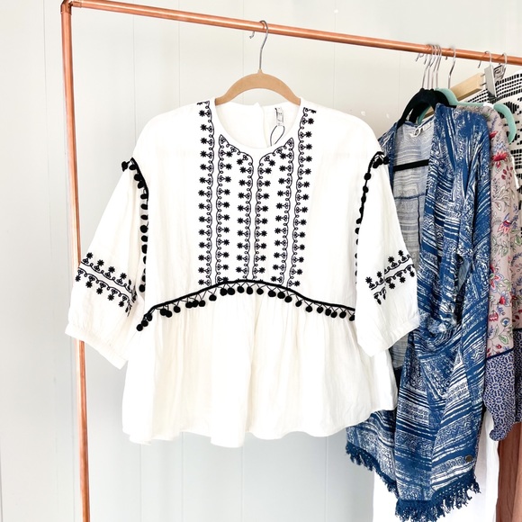 Zara Tops - NWOT Embroidered Boho Blouse